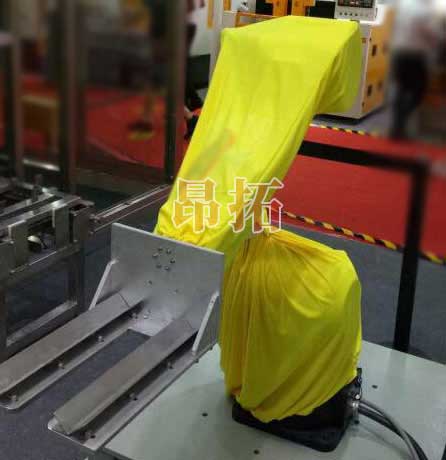 <b>碼垛機器人防護服</b> <b>碼垛機器人防護服</b>